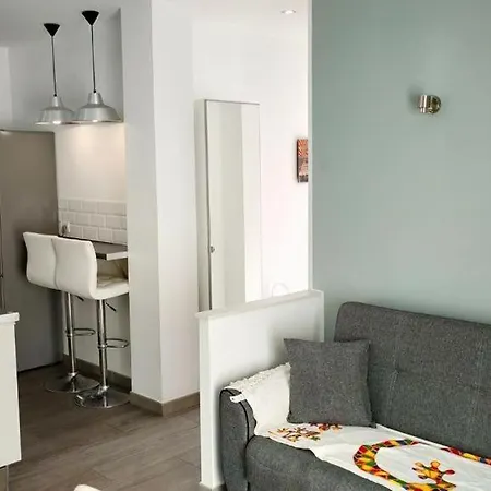 Mareverde, Bellissimo A Due Passi Dal Mare